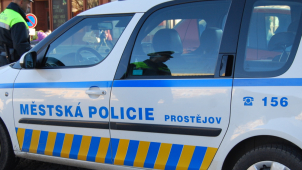 Strážníci kontrolují prostějovská hřiště a hrací plochy