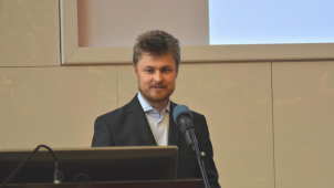 Děkan olomoucké přírodovědy Kubala žaluje akademický senát UP