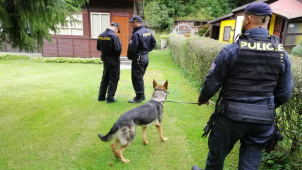 Policie kontrolovala chaty ve Šternberku