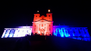 Trikolora rozzářila baziliku i radnici