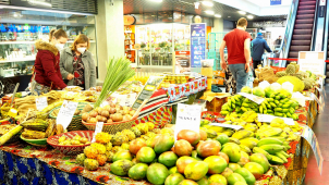 Africké trhy plné barev i chutí jsou v Olomouci. Podívejte se!