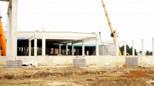Stavba druhého Kauflandu v Olomouci pokračuje. Jak vypadá?