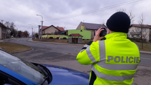 Policisté kontrolovali rychlost, hříšníků bylo přes stovku