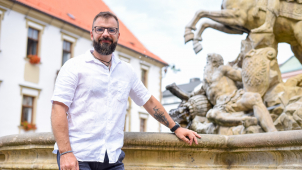 „Olomouc nepotřebuje megalomanské projekty, Olomouc potřebuje poctivou a zodpovědnou každodenní správu,“ říká místopředseda spOLečně Pavel Fryšák