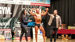 Kulturista Šerý veze z Rakouska zlato a bronz