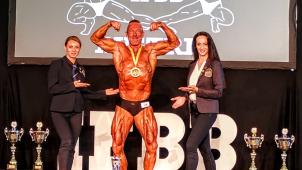 Kulturista Patrik Šerý veze zlato z Rakouska