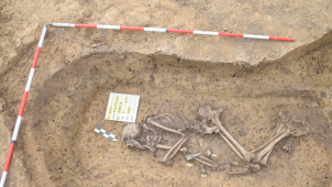 Na trase dálnice odkryli archeologové tisíce let osídlení