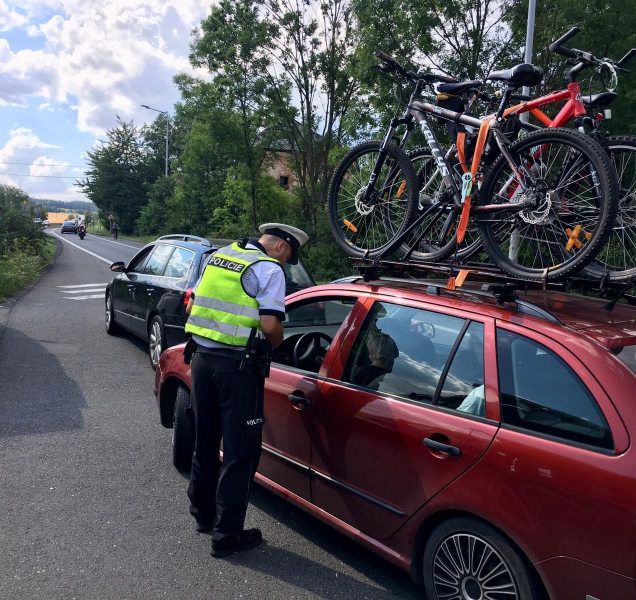 Policie si posvítí na řidiče