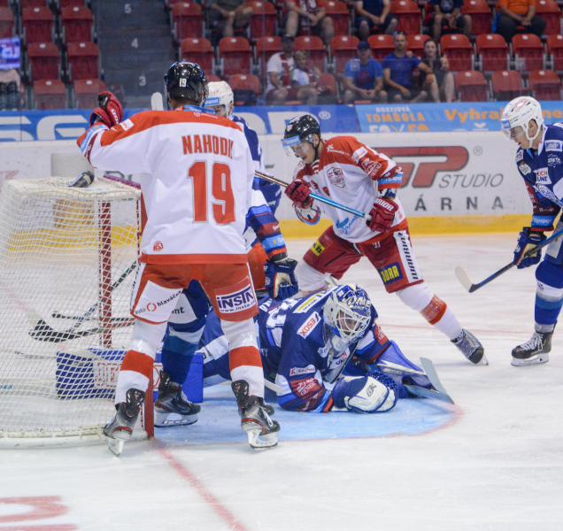 Moru ještě čekají dvě utkání s Vítkovicemi