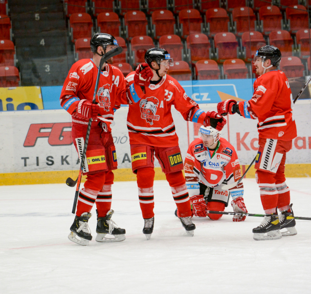 Hokejisté HC Olomouc doma nastříleli Třinci šestku