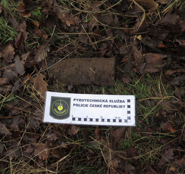 Sedmapadesátiletý muž našel v Lipině dělostřelecký granát