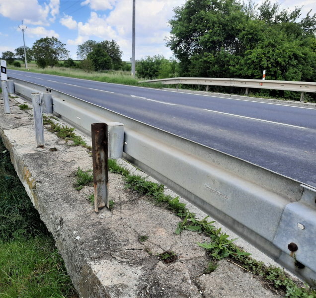 Most v Kokorách čeká oprava, řidiče dopravní komplikace