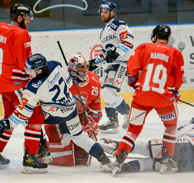 Hokejisté HC Olomouc začínají sérii venku