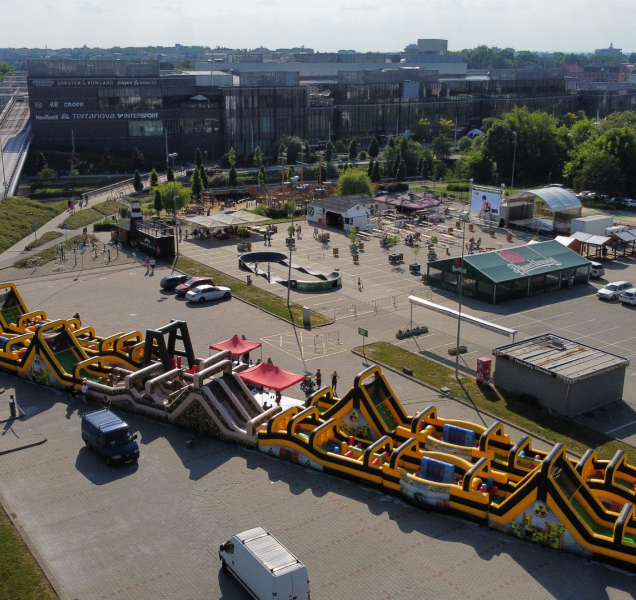 U Šantovky vyrostla nejdelší překážková dráha ve střední Evropě