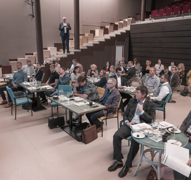 Podnikatelé se sešli na otevřené snídani