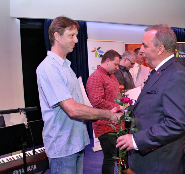 Hejtmanství ocenilo dárce krve