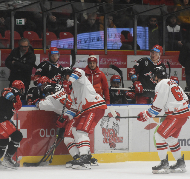 Hokejisté HC Olomouc zvítězili nad Třincem