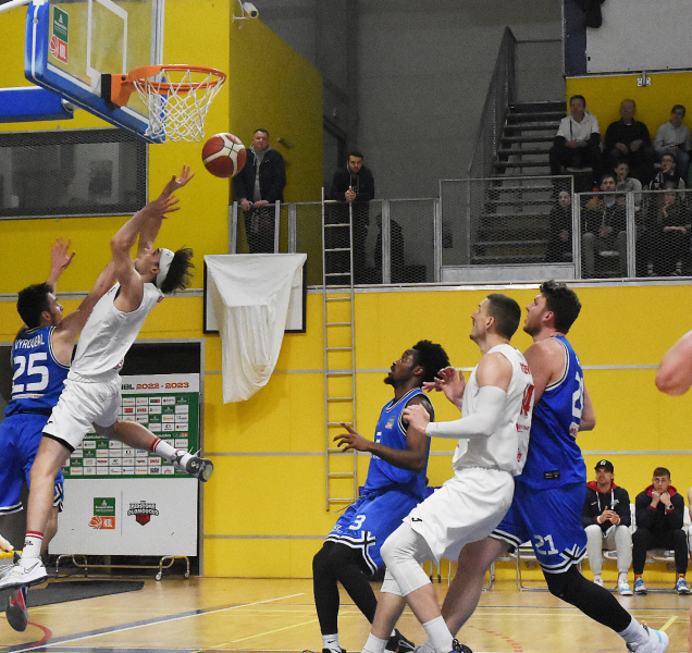 Basketbalisté BK REDSTONE ztratili se Slavií