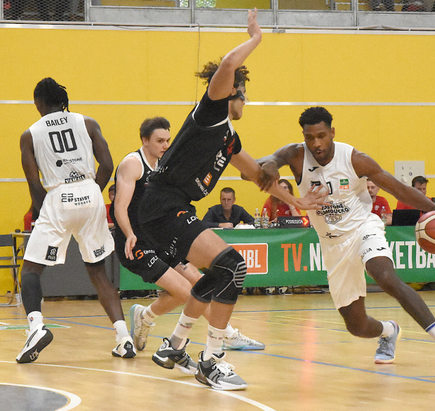 Basketbalisté BK REDSTONE mají první výhru