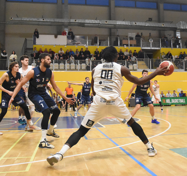 Basketbalisté BK REDSTONE zvládli Ostravu, rozhodl Bailey