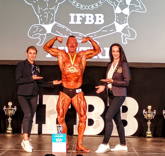 Kulturista Patrik Šerý veze zlato z Rakouska