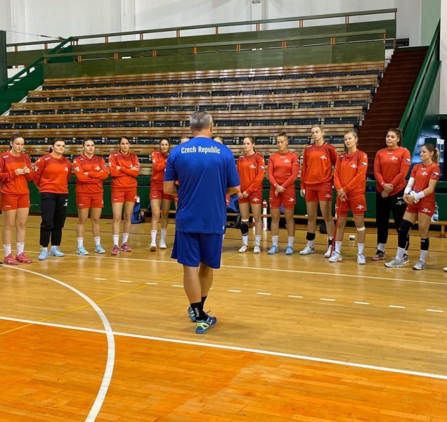 Házenkářky proti Portugalkám bez Hrbkové