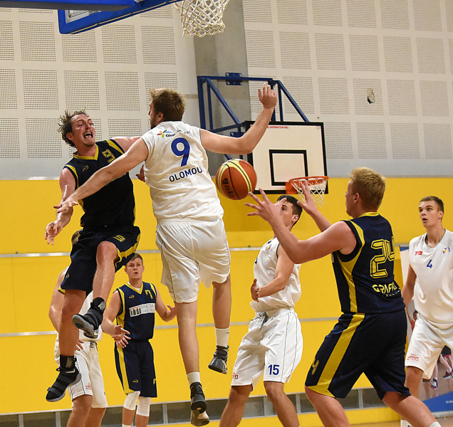 Basketbal Olomouc vyhrál nad Opavou