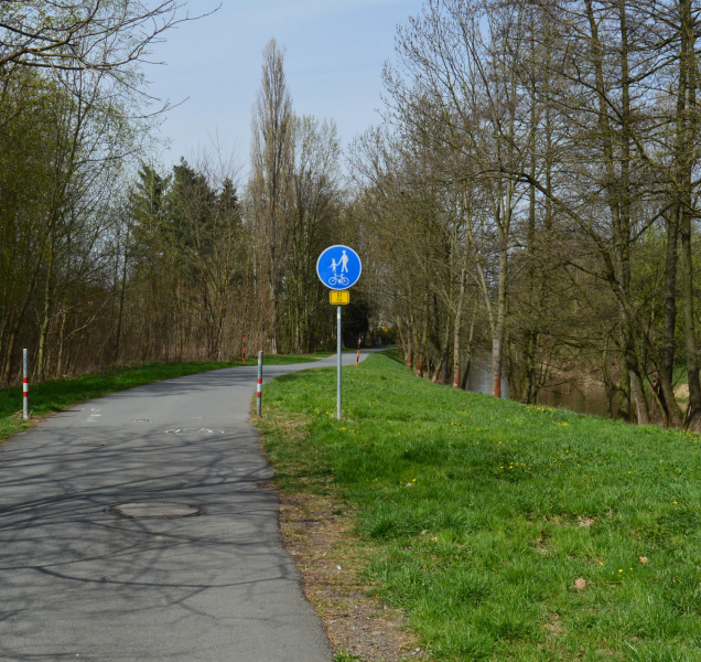 Cyklostezku v Hejčíně rozzáří nové veřejné osvětlení
