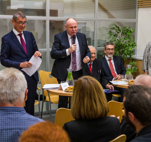 Babiš mluvil při návštěvě kraje o zdravotnictví a dopravě