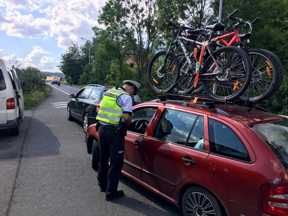 Policisté kontrolovali, jestli řidiči nejezdí pod vlivem alkoholu