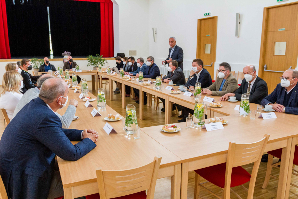 Radní se setkali se zástupci podnikatelů, obcí i neziskovek