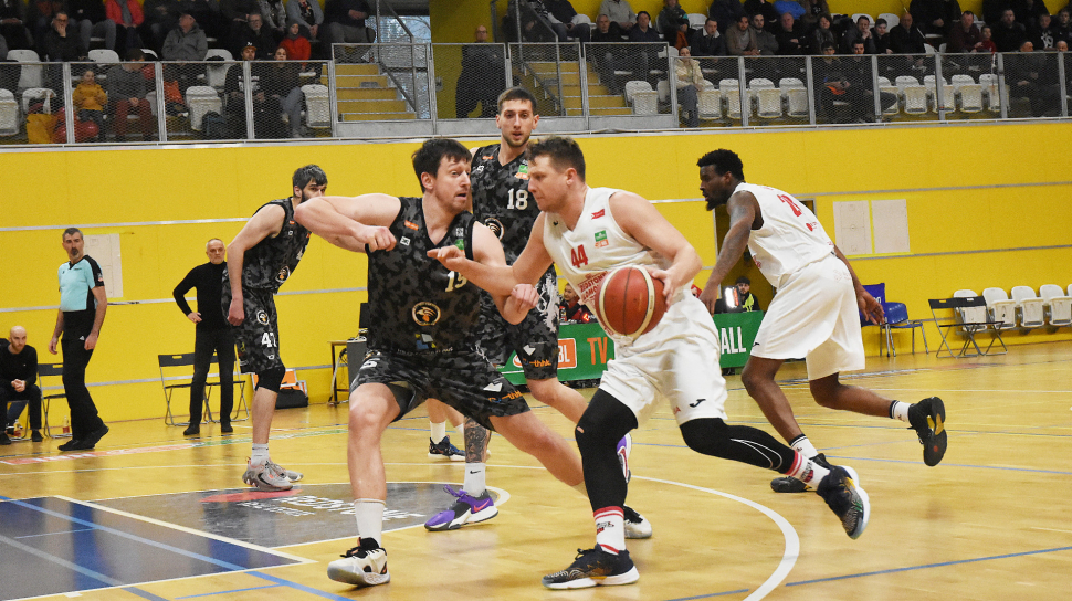 Basketbalisté BK REDSTONE se loučili výhrou