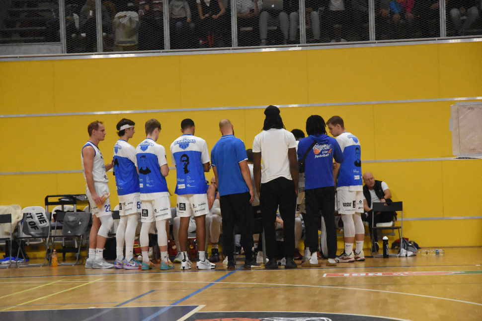 Basketbalisté BK Olomoucko prohráli s Opavou po boji