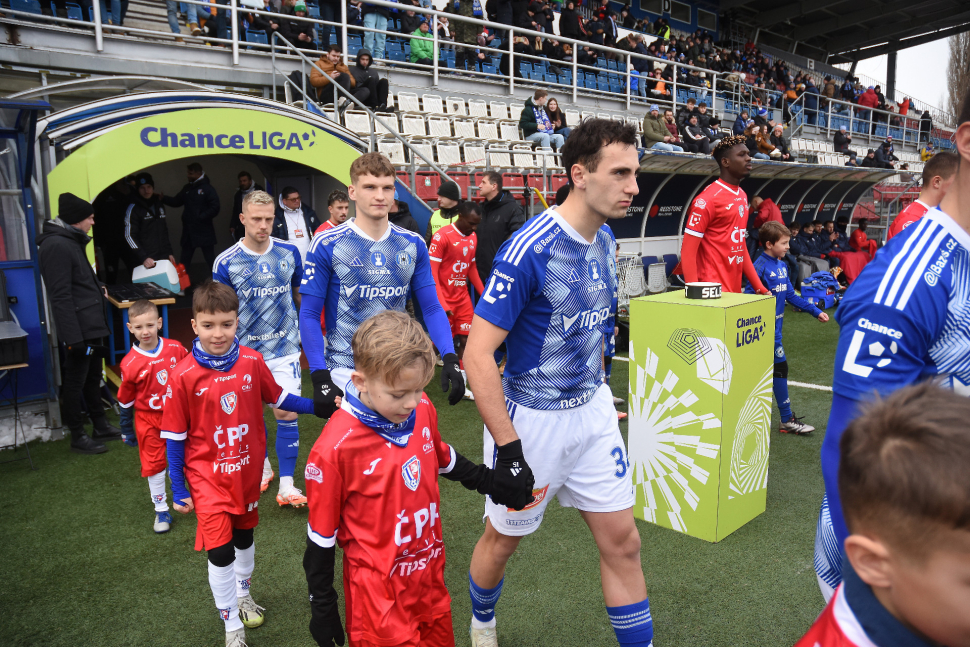 Fotbalisté SK Sigma hrají doma s Karvinou