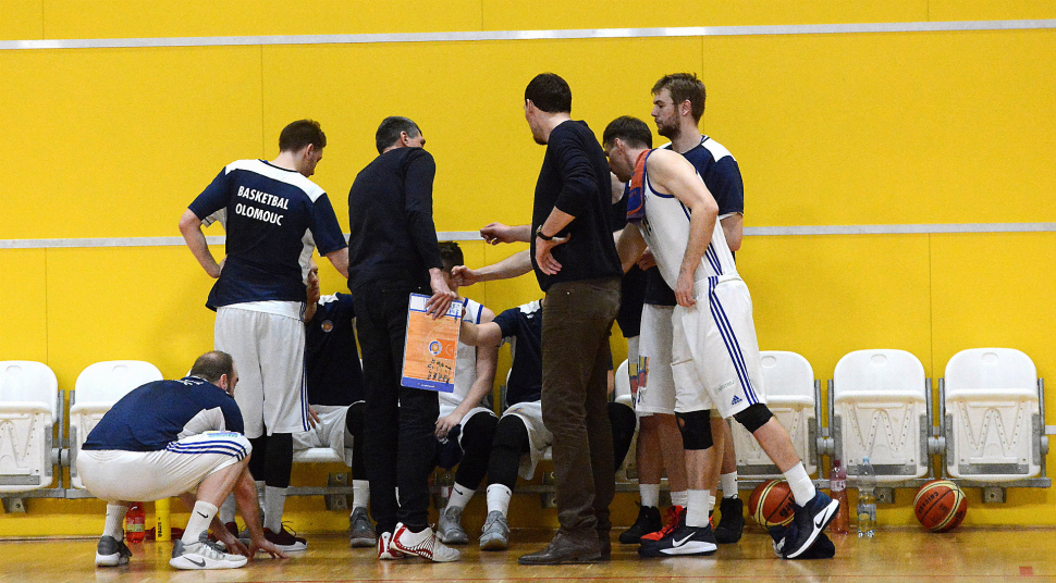 Basketbalisté hrají ve středu o finále