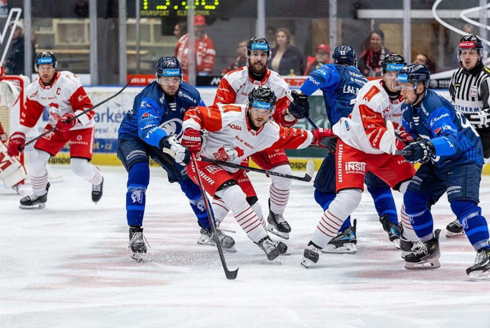 Hokejisté HC Olomouc prohráli doma s Plzní
