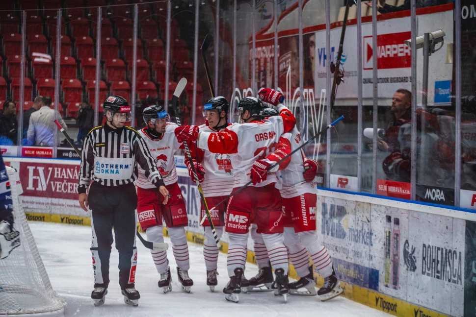 Hokejisté HC Olomouc vyhráli doma nad Spartou