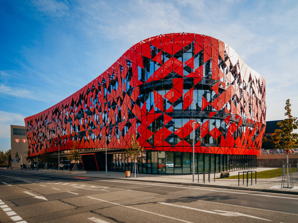 Univerzita otevřela moderní centrum pro budoucí zdravotníky