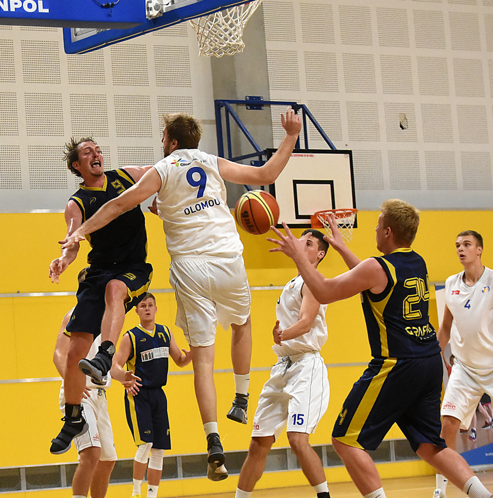 Basketbal Olomouc vyhrál nad Opavou