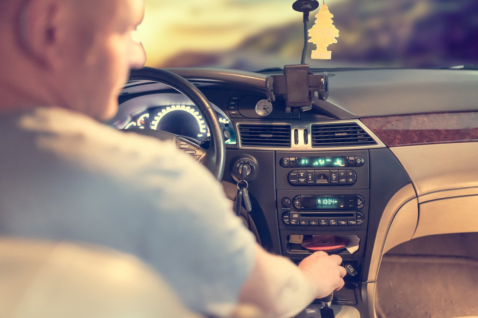 Alkohol ani drogy za volant nepatří